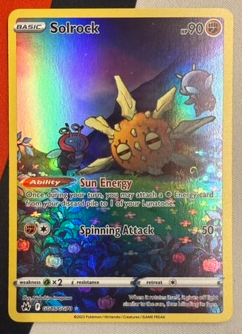 Solrock #GG15 – Crown Zenith (Ultra Rare)